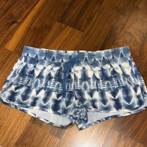 Billabong Swim shorts.